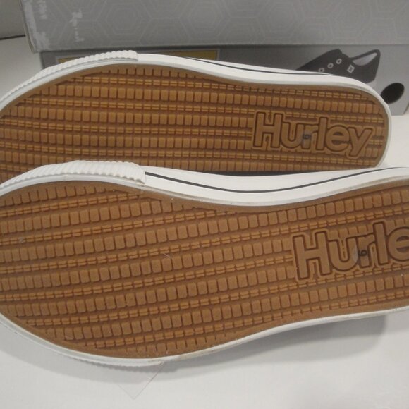 Hurley Slip-on Women's sneakers Classic Canvas NIB Black Size 6 - Picture 8 of 9